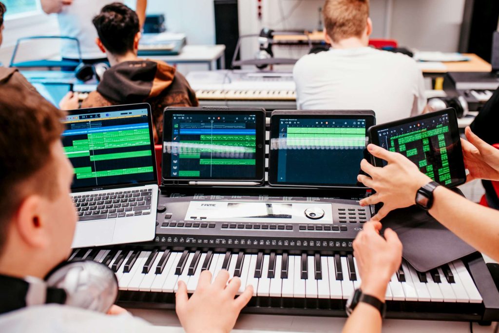 Musik Keyboardlab 1